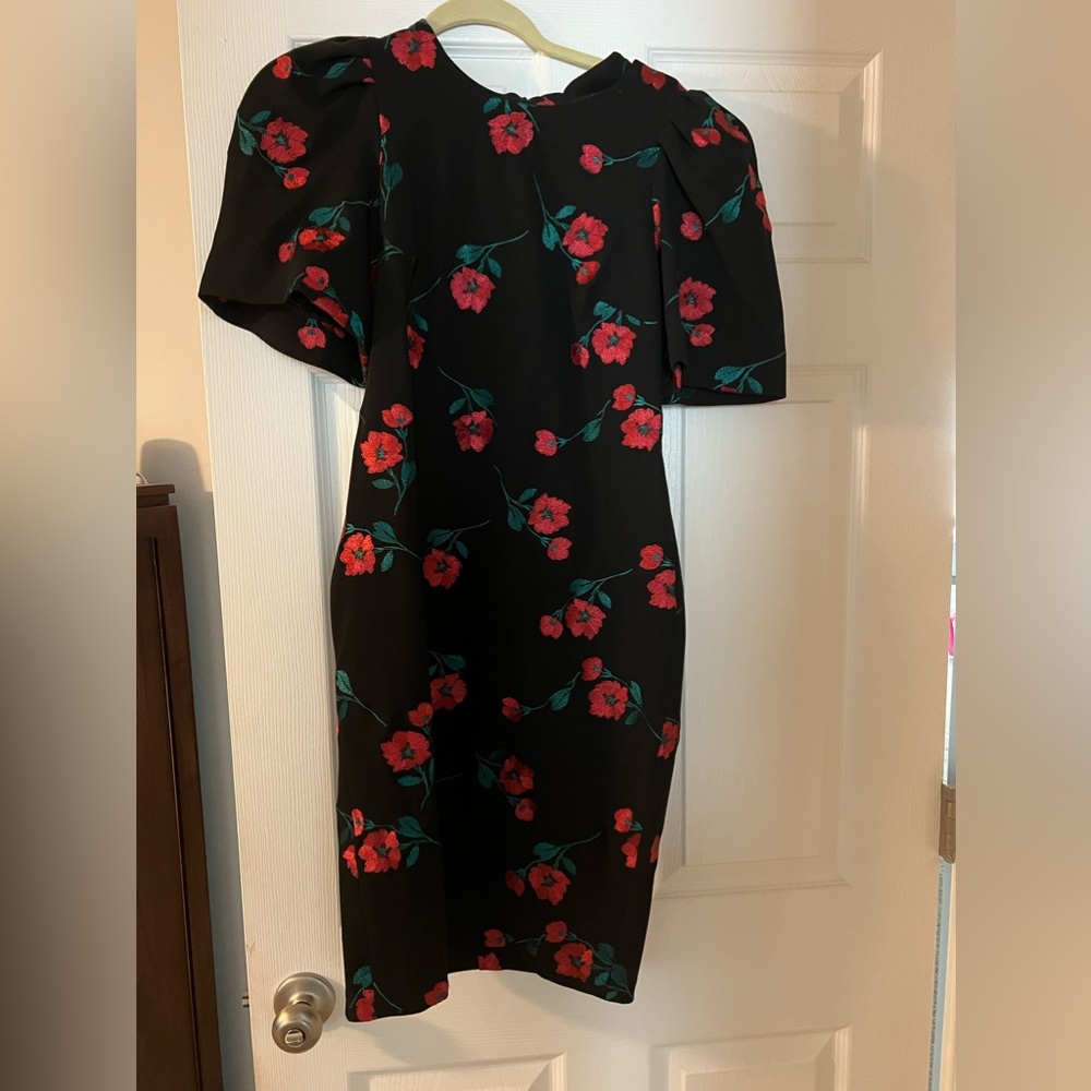 Calvin Klein size 6 Rose embroidered midi dress